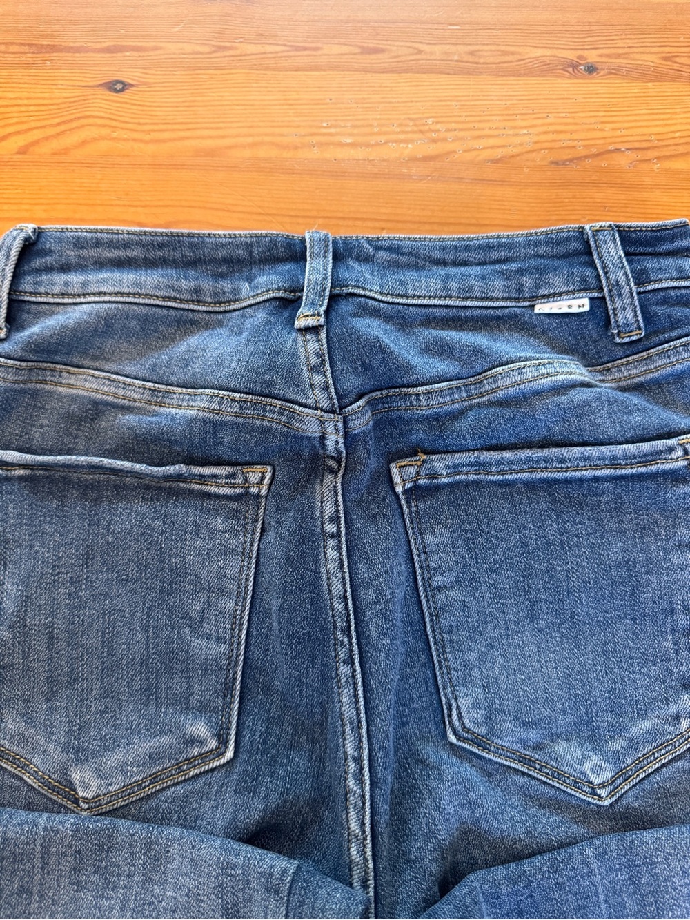 Risen High-Rise Blue Wide-Leg Jeans with side slit on legs - Picture 3 of 7